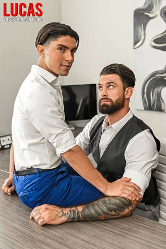 Alpha Wolfe Makes Alfonso Osnaya Work Hard - Gay Movies - Lucas Entertainment