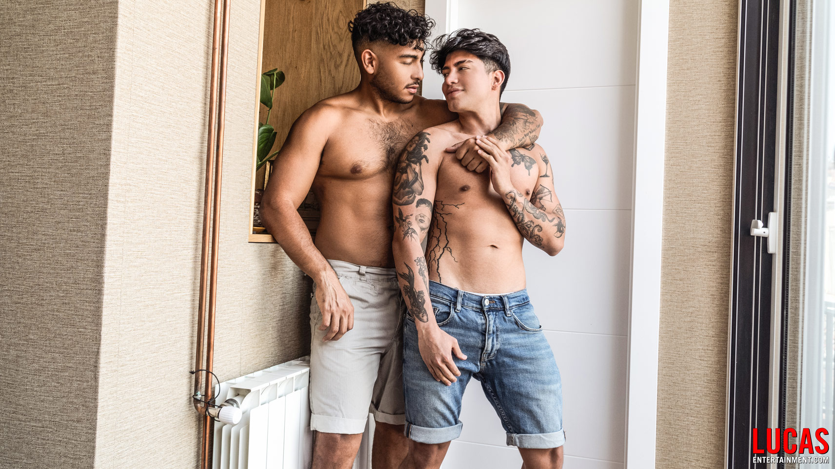 Donny Hot Tops Alessandro Lee