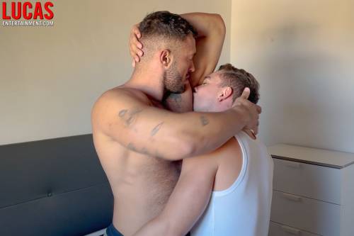 Nick Fros Tops Dean Monroe - Gay Movies - Lucas Entertainment